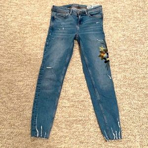 Zara embroidered Jeans